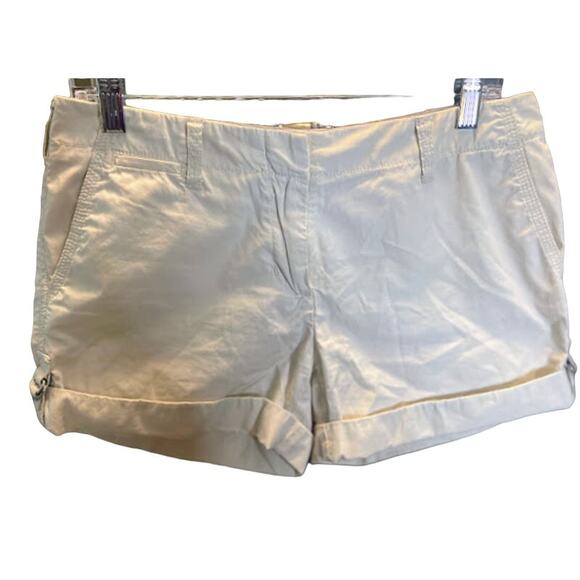 J Crew Women's Broken-in Chino Shorts City Fit Size 4 - Picture 1 of 4